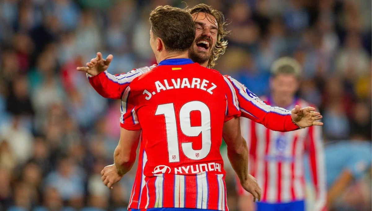 Griezmann y Julián Álvarez celebrando un gol / Vía: Atlético de Madrid