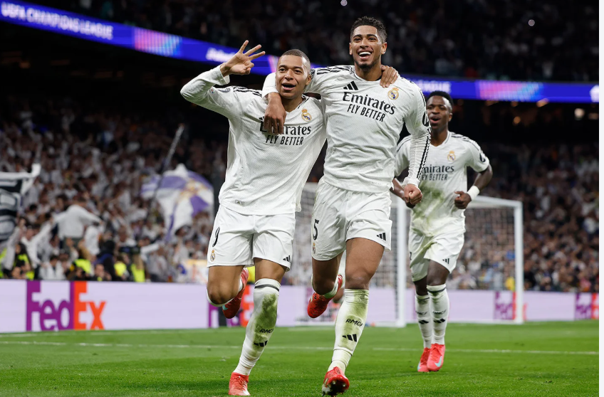 Mbappé y Bellingham celebrando el 3-0 del Real Madrid / Vía X/@Realmadrid