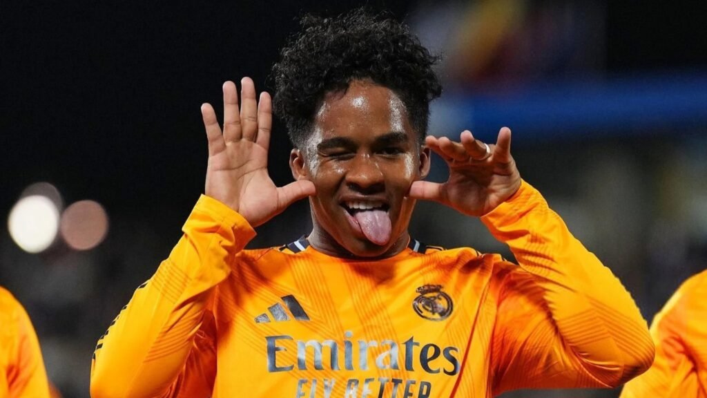 Endrickcelebrando un gol3