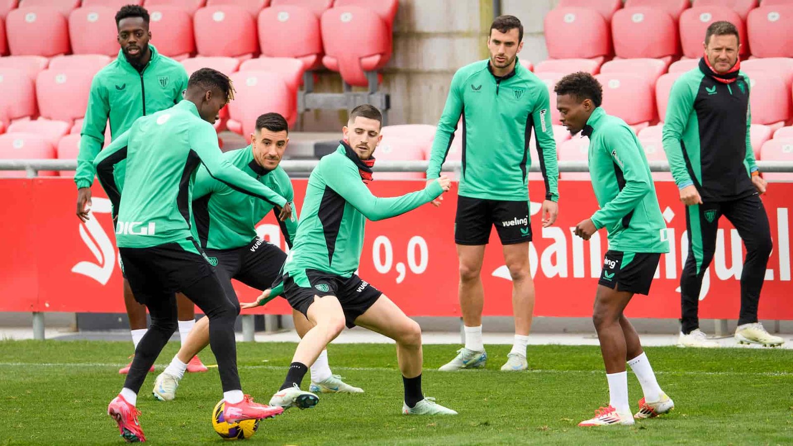 Plantilla del Athletic entrenando