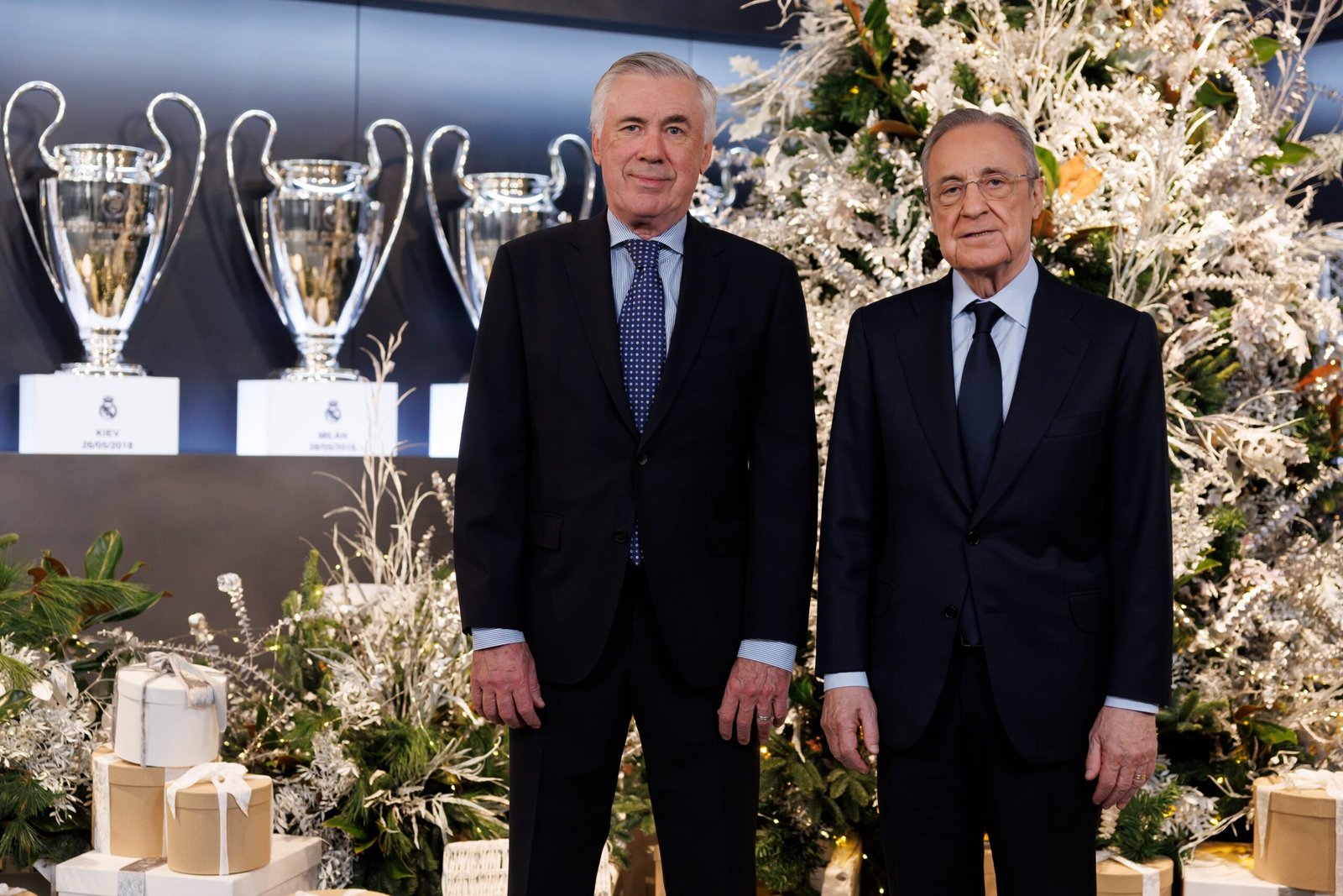 Florentino Pérez y Carlo Ancelotti en la navidad del Real Madrid / Vía X/@Realmadrid