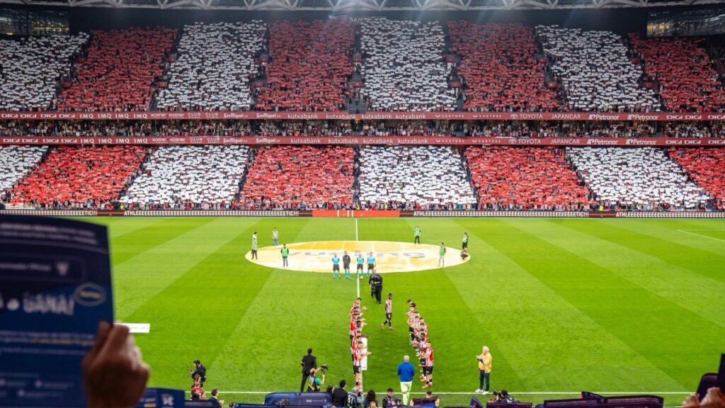 El Athletic Club, despide a De Marcos. Via: Athletic Club en Twitter