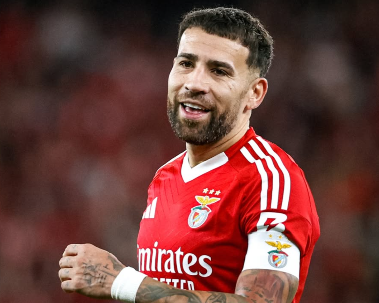 Otamendi jugando un partido con el Benfica. Foto: Benfica CF