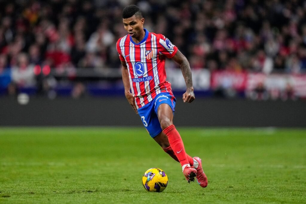 Reinildo jugando en el Atlético de Madrid. Fuente: Atlético de Madrid