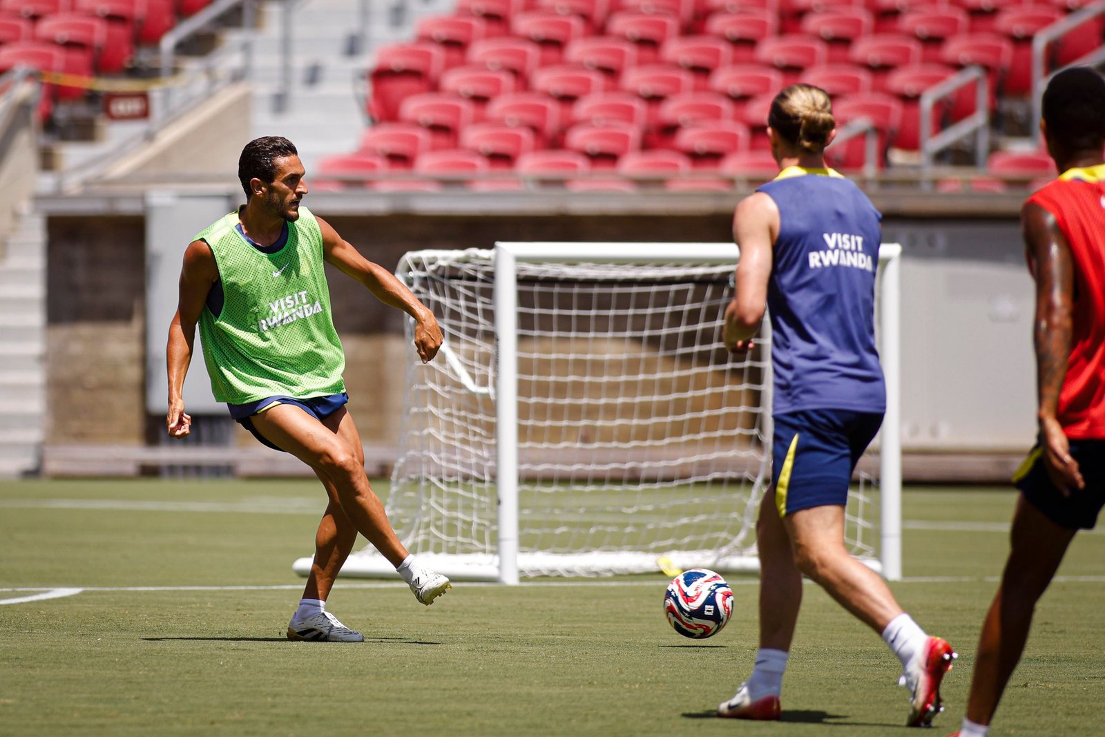 Penúltimo entrenamiento del Atlético de Madrid antes del partido ante el Seattle Sounders.