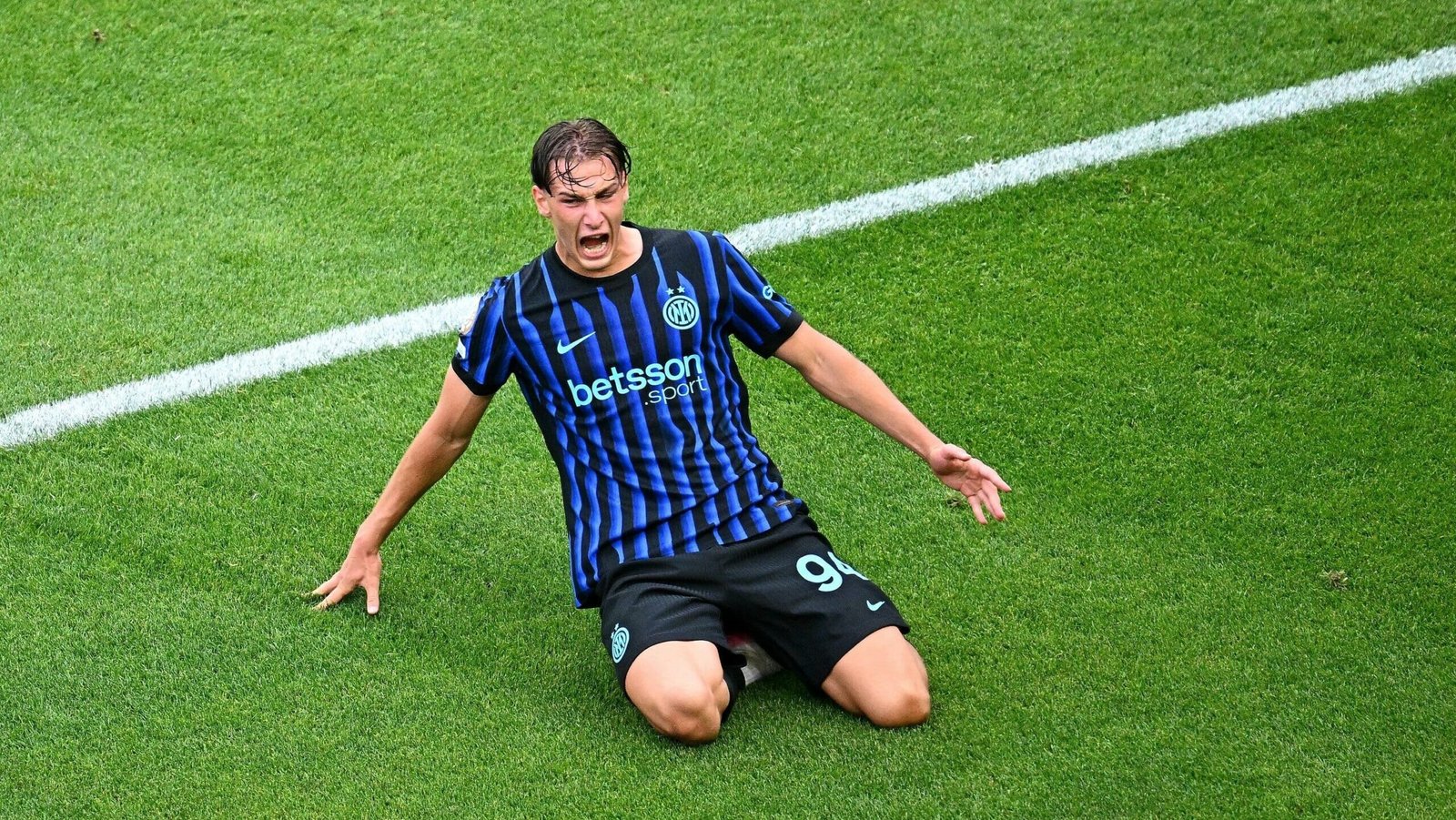 Pio Esposito celebrando su gol ante River Plate / Vía X: @Inter