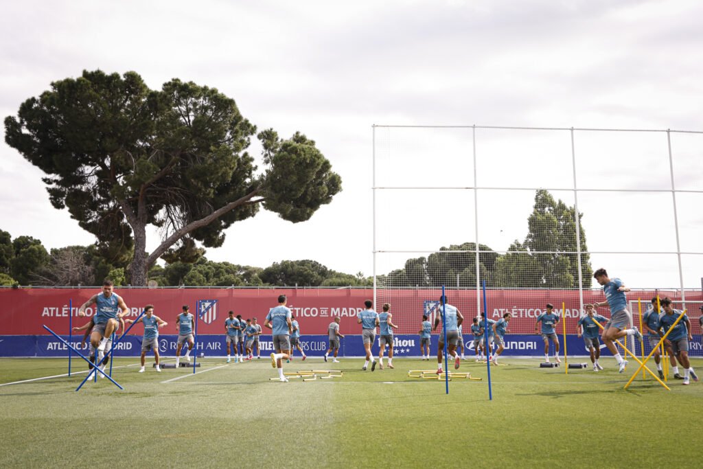 El Atlético de Madrid preparándose para su estreno en el Mundial de Clubes.