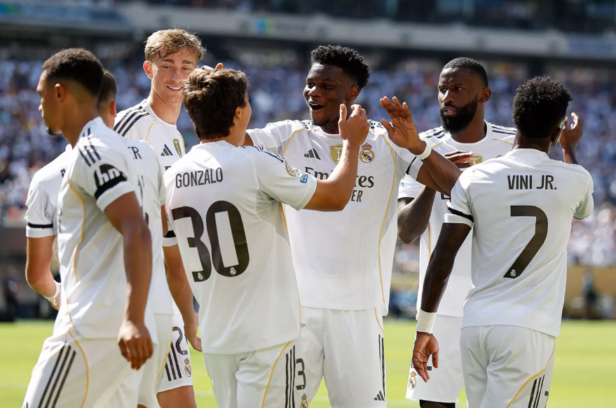 Real Madrid ante el Borussia Dortmund / Vía X/@Realmadrid
