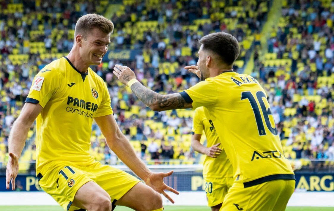 Baena y Sorloth en el Villarreal |Vía X.