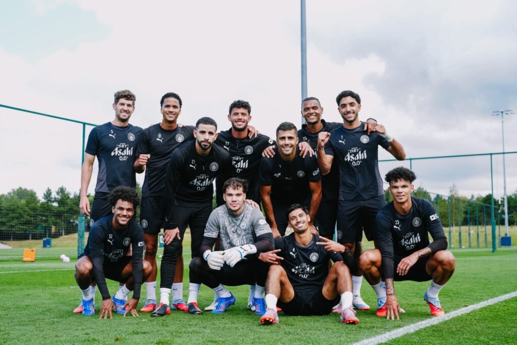 Jugadores del Manchester City entrenando