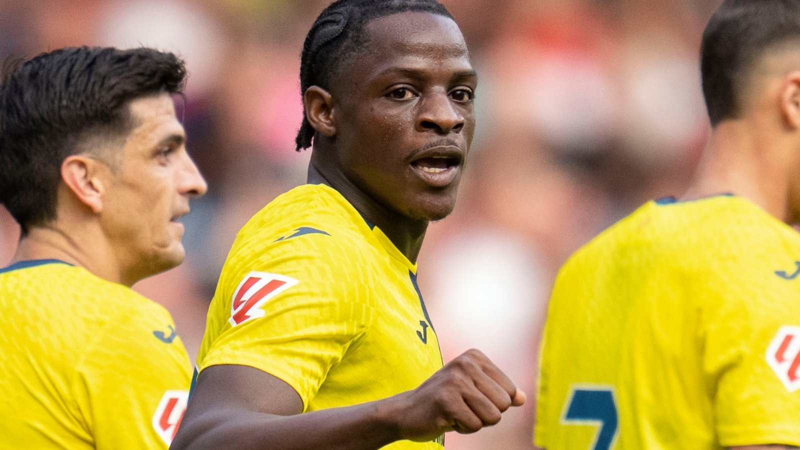 Etta Eyong, durante su etapa en el Villarreal.