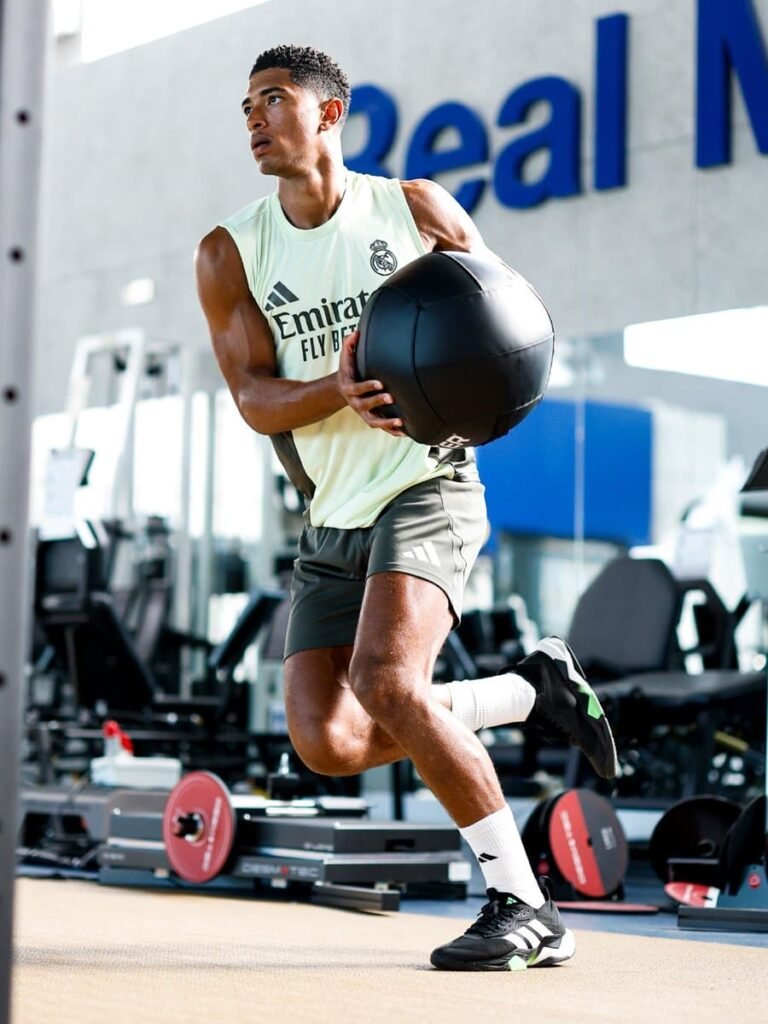 Bellingham entrenando / Vía X: @RealMadrid