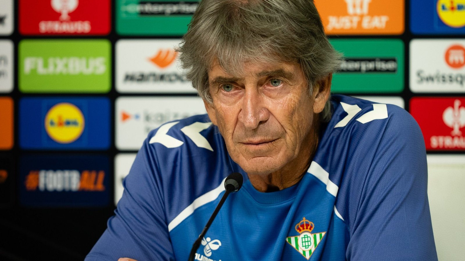 Pellegrini, en la rueda de prensa antes del partido de Europa League.