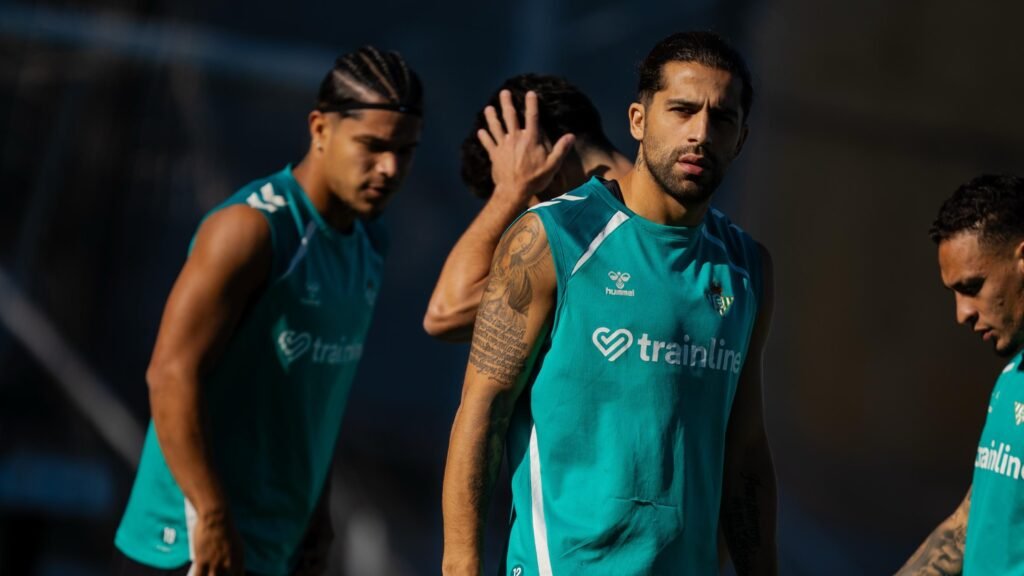 Ricardo Rodríguez, en la sesión matutina de entrenamiento.