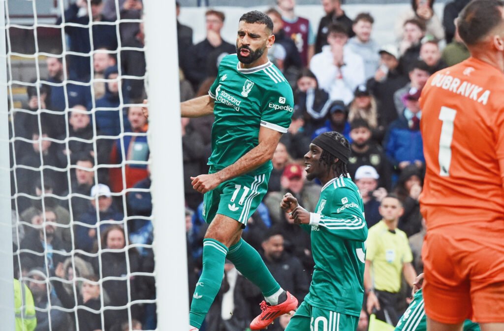 salah celebrando la victoria