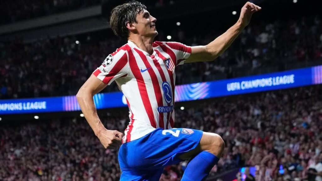 Robin Le Normand celebra su gol ante el Eintracht de Frankfurt en la Champions League con la camiseta del Atlético de Madrid.