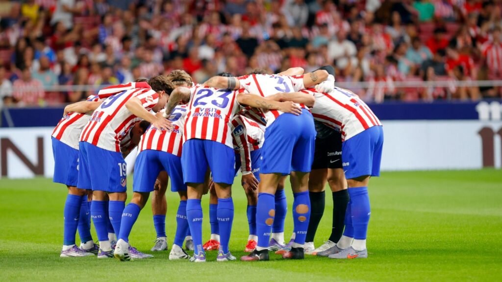Imagen del equipo reunido antes de comenzar un partido.