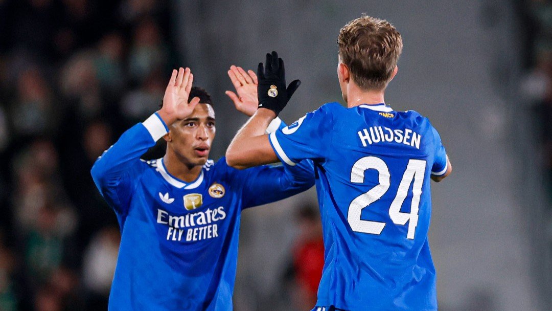Jude y Dean celebrando un gol / Vía @realmadrid