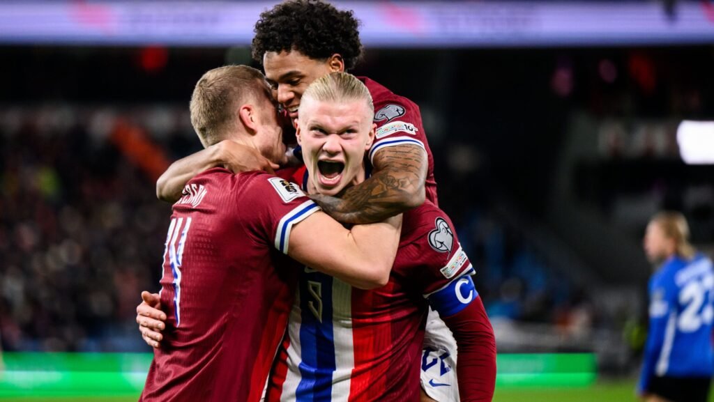 Haaland celebra un gol en la clasificación para el Mundial 2026.