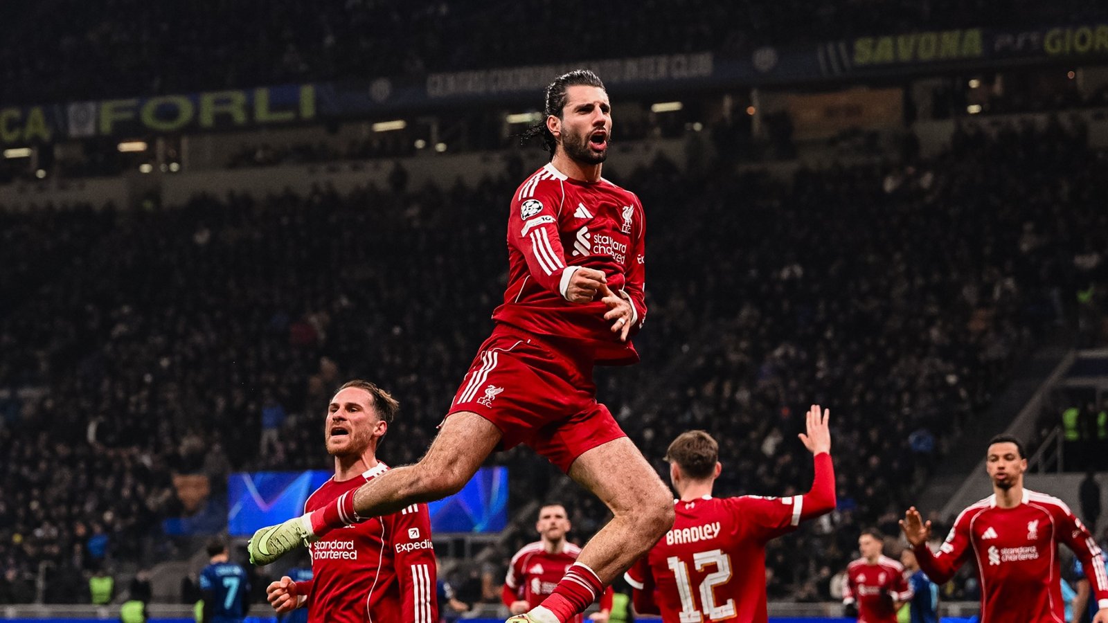 El Liverpool vence al Inter en la Champions. Szoboszlai.
