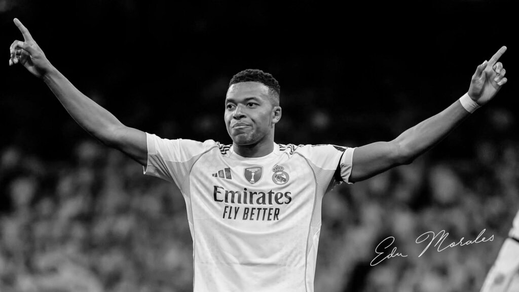 Kylian Mbappé celebrando un gol con el Real Madrid / Vía X:@RealMadrid