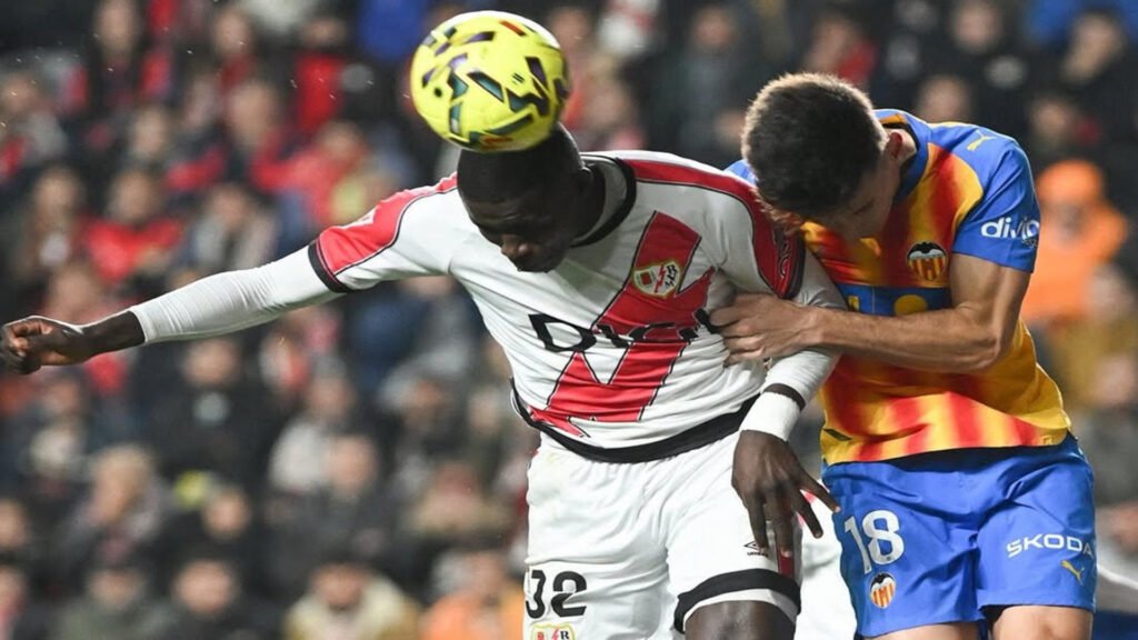 Mendy, durante el Rayo Vallecano-Valencia (1-1)