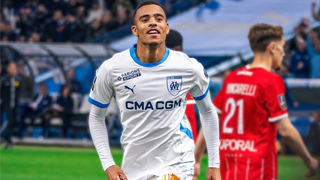 Greenwood, en un partido con el Olympique de Lyon.