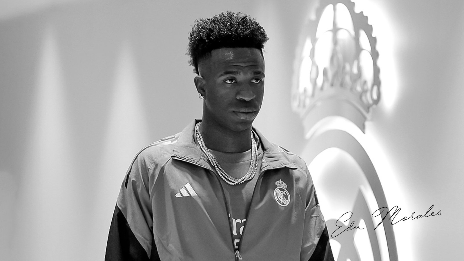 Vinicius llegando al Santiago Bernbéu / Vía X: @RealMadrid