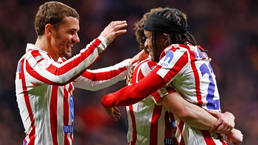 Griezmann alcanza los 100 partidos europeos y Julián iguala a Luis Aragonés en el momento clave del Atlético de Madrid