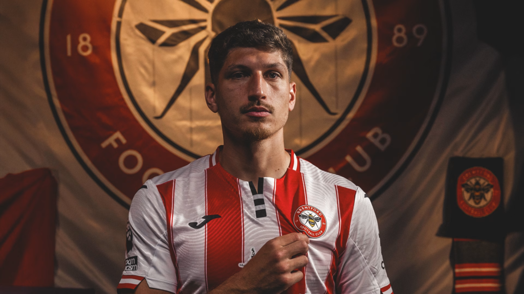 Vitaly Janelt / Vía:@BrentfordFC