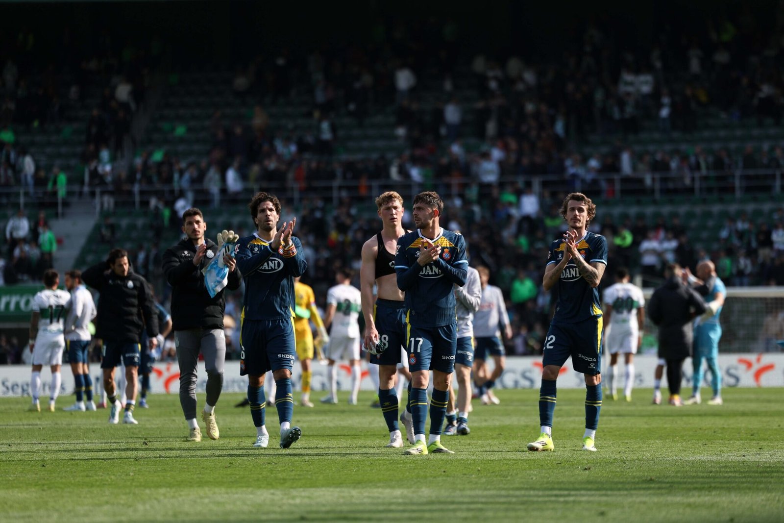 RCD Espanyol agradeciendo a su afición
