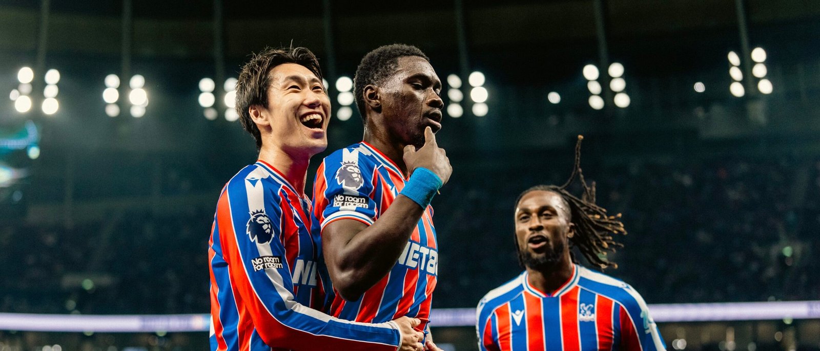 El Crystal Palace vence a un Tottenham que peligra con la permanencia/ Vía X: @CPFC
