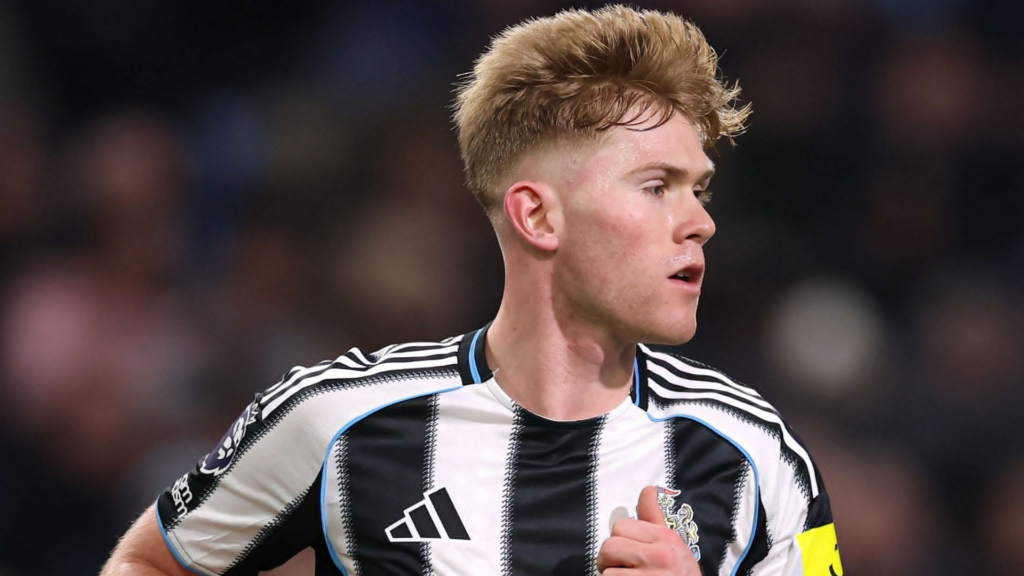 Lewis Hall / Vía:@NUFC