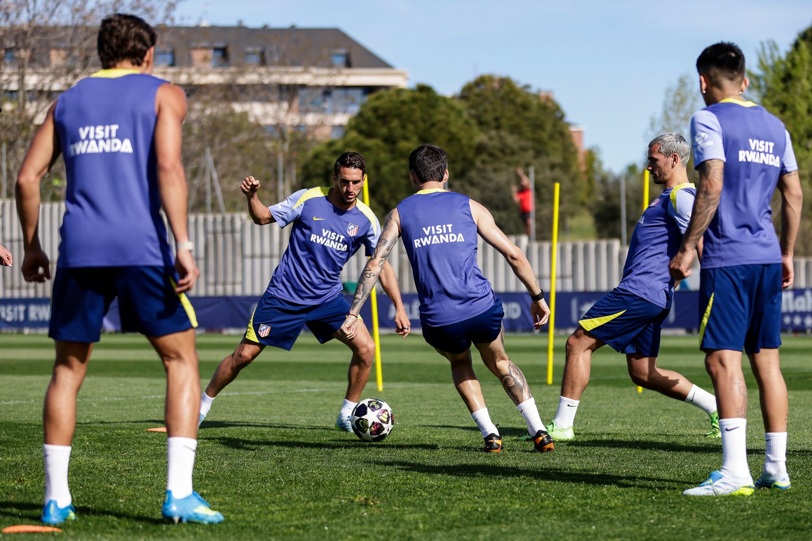 Último entrenamiento del Atlético de Madrid antes de enfrentarse al FC Barcelona en Champions League