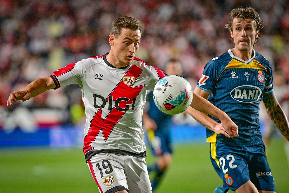 De frutos contra Carlos Romero