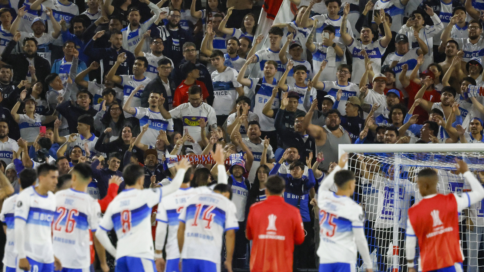 Universidad Católica / Via:@Cruzados