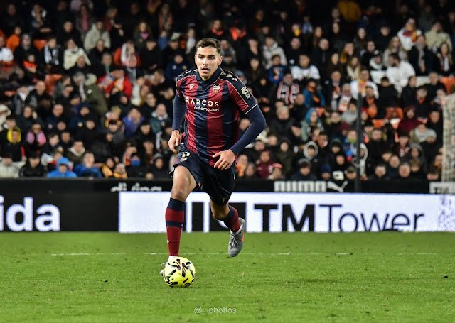 Matías Moreno con el Levante