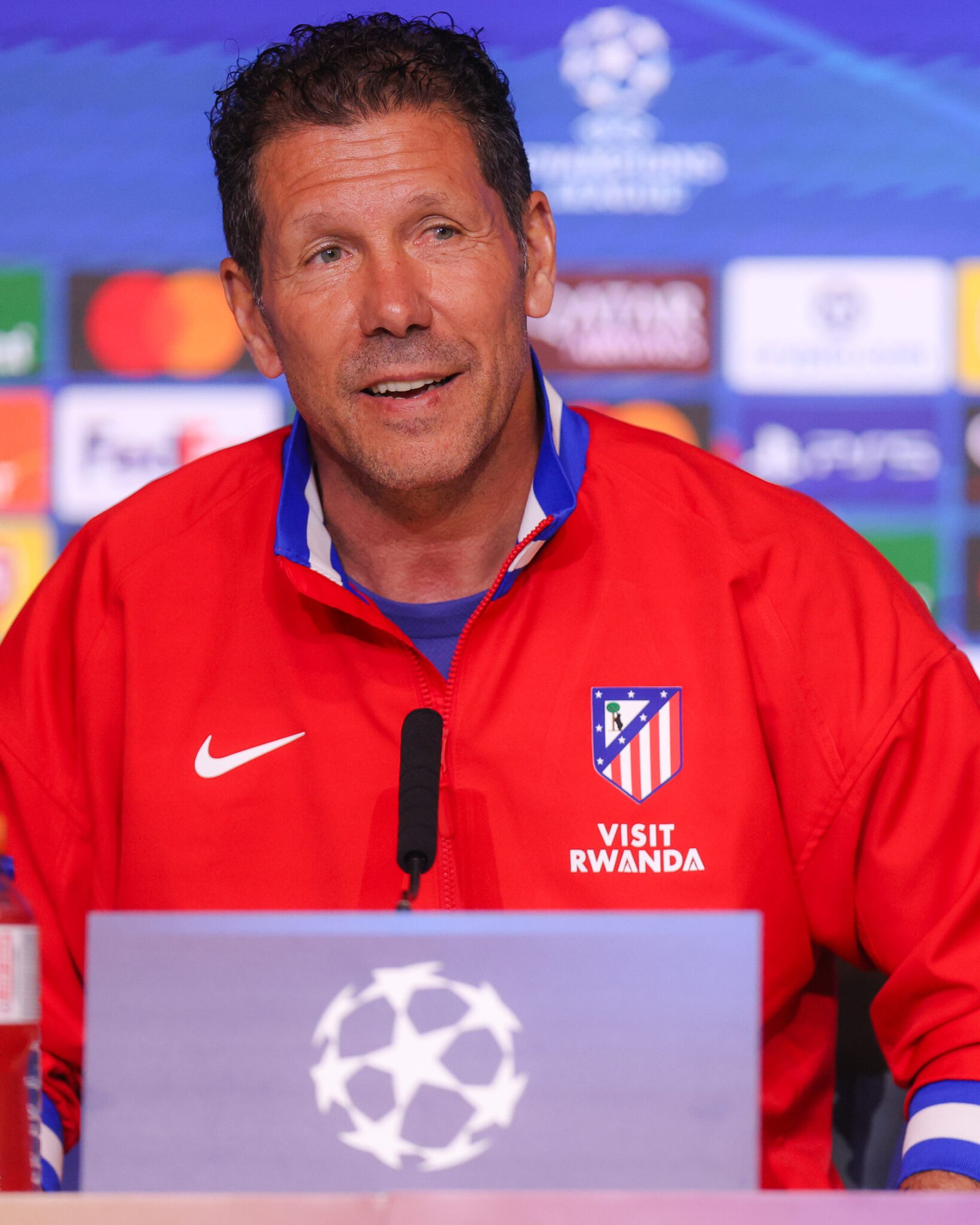 Simeone, en la rueda de prensa de Champions League.