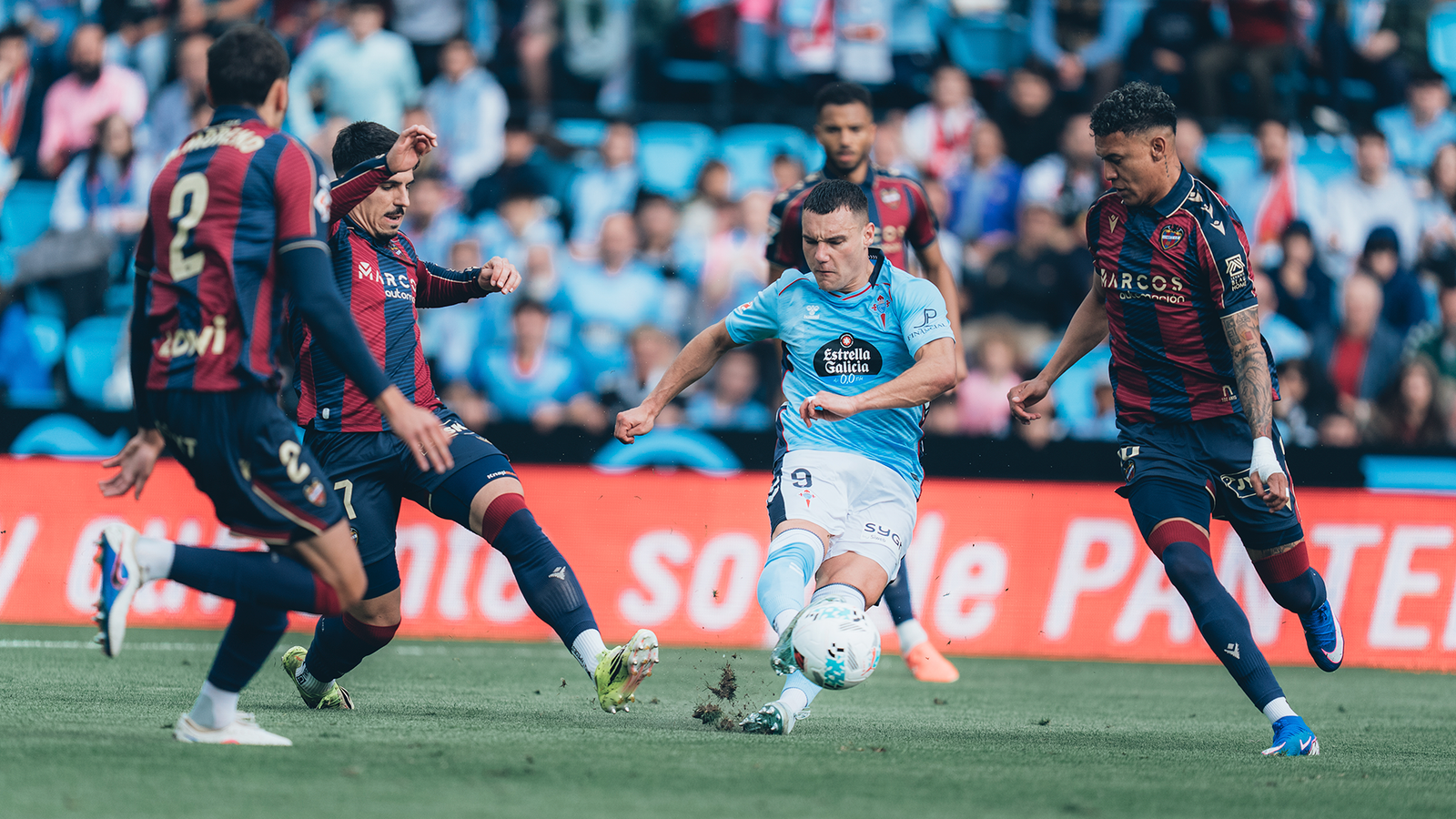 Celta de Vigo - Levante Ferrán Jutglá