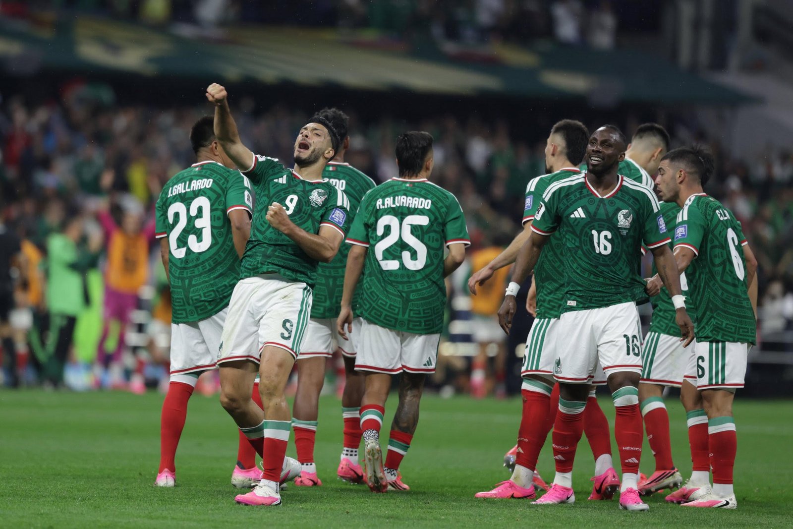 México gana a Ecuador y se mete en octavos de final/ Vía X: @miseleccionmx