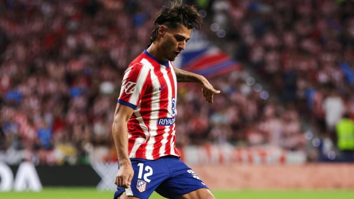 Carlos Martín, en un partido con el Atlético de Madrid.