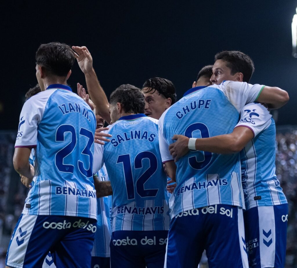 Málaga celebrando un gol