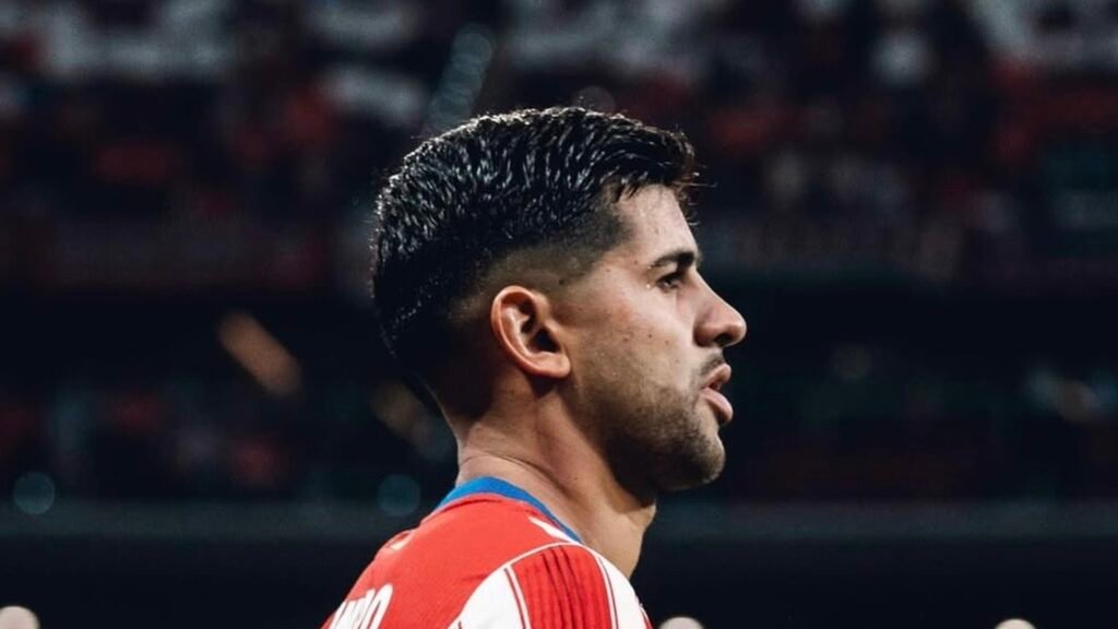 Fue sustituido en la segunda parte en Barcelona | Foto: Atlético de Madrid