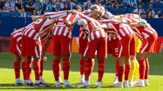 El conjunto rojiblanco en el RCD Stadium.